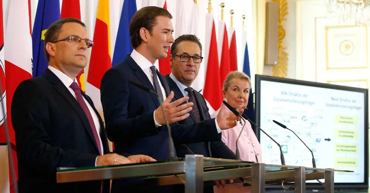 Bundeskanzler Sebastian Kurz (2.v.l.), Ex-Vizekanzler Heinz-Christian Strache (2.v.r.), Bundesministerin Beate Hartinger-Klein (r.) und Nationalratsabgeordneter August Wöginger (l.) bei der Pressekonferenz zur Reform der Sozialversicherungen am 22. Mai 2018. // Bild: Dragan Tatic / BKA via Fotoservice Bundeskanzleramt]
