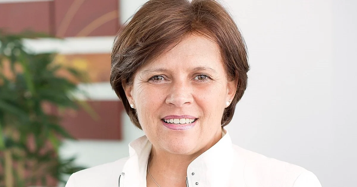 Bild (Renate Anderl 2017): Mirjam Reither via Wikimedia Commons [CC BY-SA 3.0 DE]
