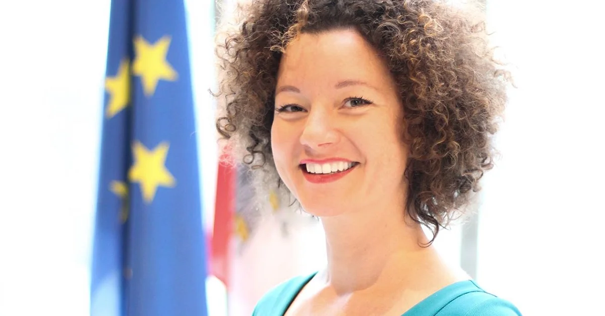 Verbleibt nach dem Rauswurf aus dem Klub der Liste Pilz voraussichtlich als &#8222;wilde Abgeordnete&#8220; im Nationalrat: Martha Bißmann. Bild (Bißmann 2017): Gabriel Gschaider via Wikimedia Commons [CC BY-SA 4.0]
