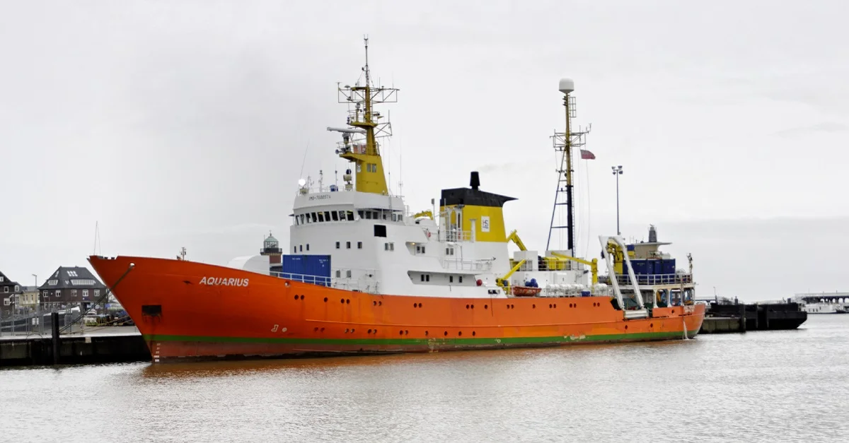 Symbolbild (Aquarius 2012): Ra Boe / Wikipedia via Wikimedia Commons [CC BY-SA 3.0] (Bild zugeschnitten)
