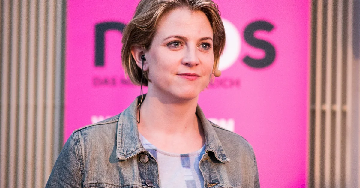 Bild (NEOS-Klubobfrau Meinl-Reisinger, 2013): Nicole Heiling / NEOS Das Neue Österreich via Wikimedia Commons [CC BY-SA 2.0] (Bildausschnitt)
