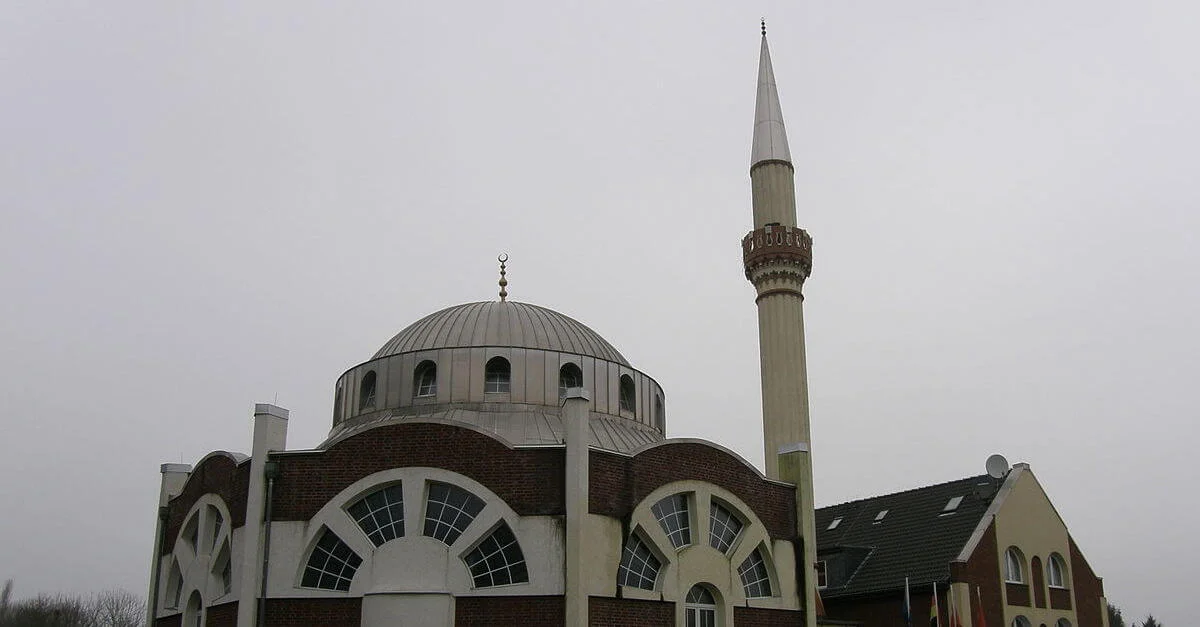 Symbolbild: Fatih Moschee in Essen-Katernberg (NRW) / von NatiSythen [CC BY-SA 3.0 ], vom Wikimedia Commons (Bild zugeschnitten)
