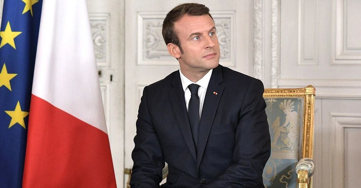 Bild: Emmanuel Macron / Kremlin.ru [CC BY 4.0] (Bild zugeschnitten)
