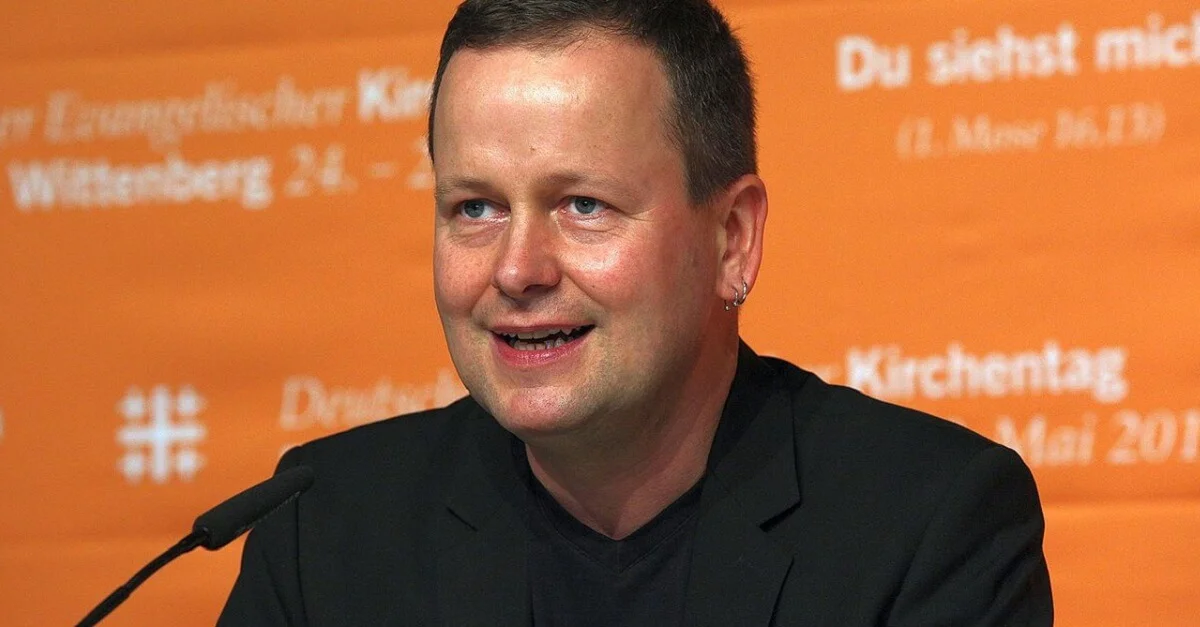 Bild (Klaus Lederer 2017): Sandro Halank via Wikimedia Commons [CC BY-SA 3.0] (Bild zugeschnitten)
