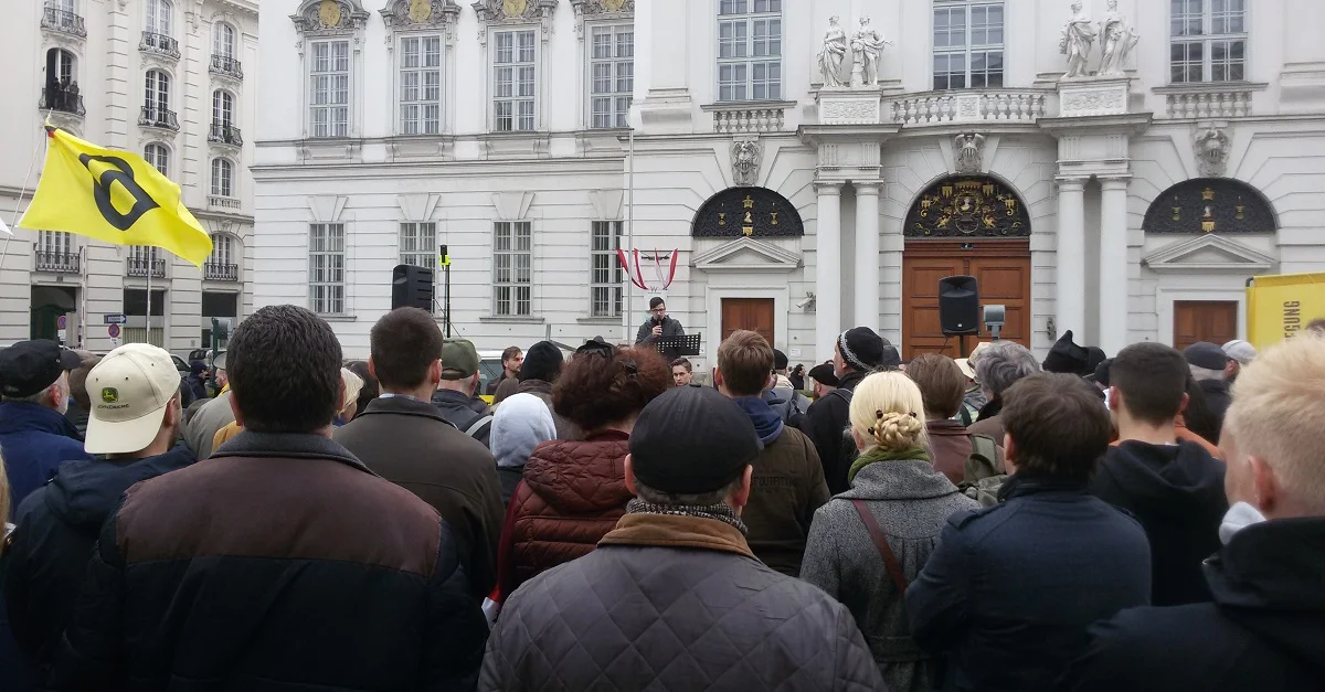 Die Identitären-Kundgebung vor dem Justizministerium. Foto: privat