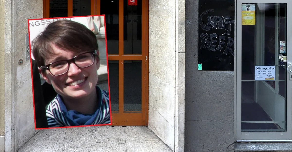 Bild Eingangsbereich Bierladen: Bwag via Wikimedia Commons [CC BY-SA 4.0] (Bildausschnitt) / Bild Maurer (2014): Albert Steinhauser via Wikimedia Commons [CC BY 2.0] (umrandet) / Collage: Die Tagesstimme. 
