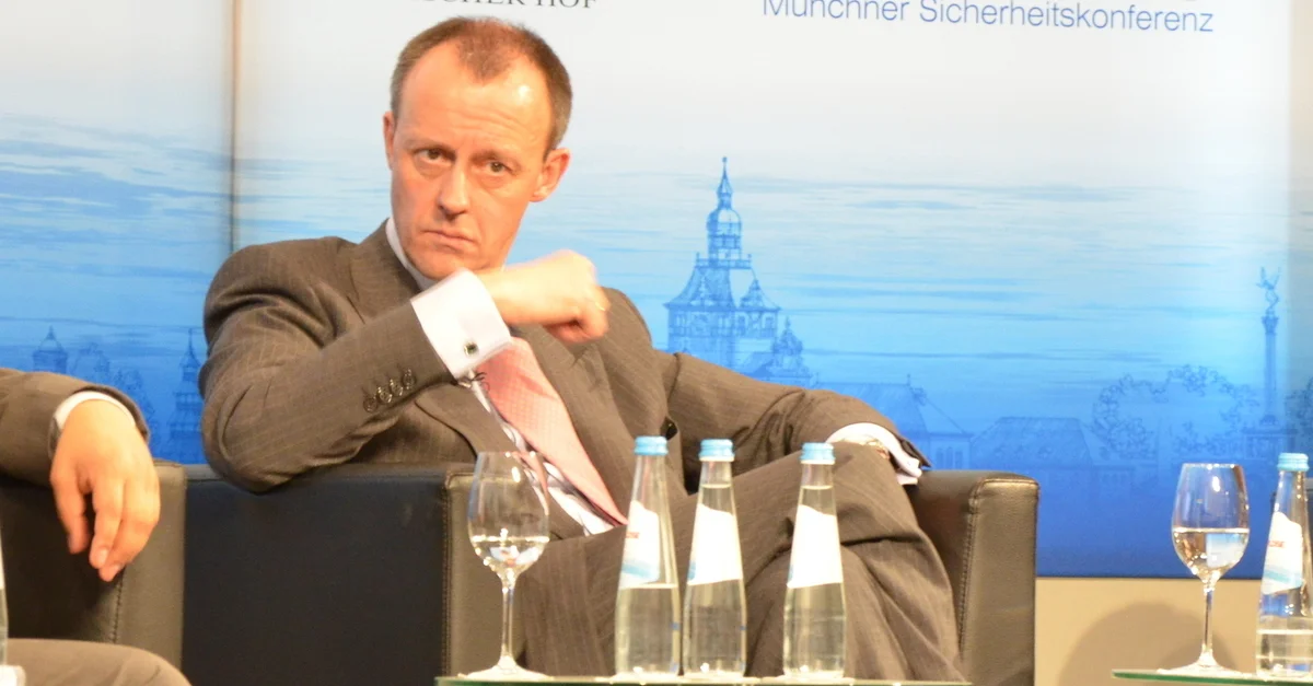 Bild: Friedrich Merz / U.S. Consulate General Munich from Germany [Public domain] (Bild zugeschnitten)
