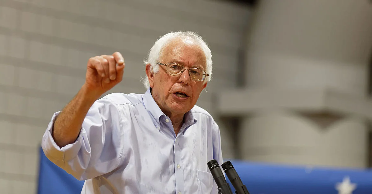 Bild (Bernie Sanders): Michael Vadon [CC BY-SA] (Bild zugeschnitten)
