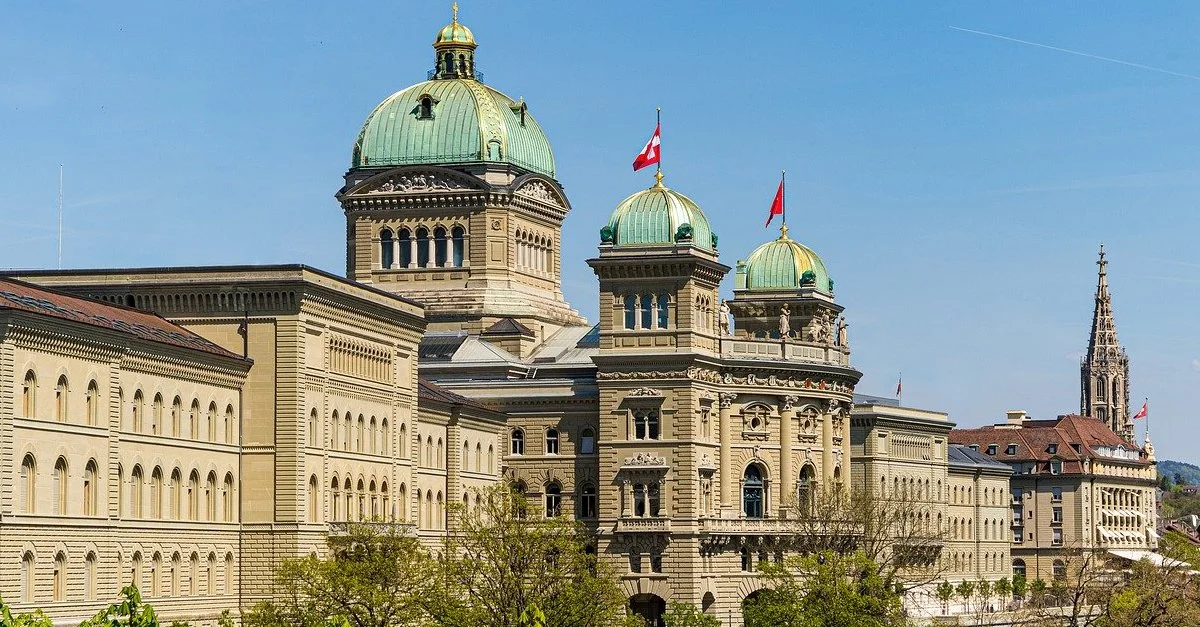 Symbolbild (Bundeshaus Bern): Pixabay [CC0]
