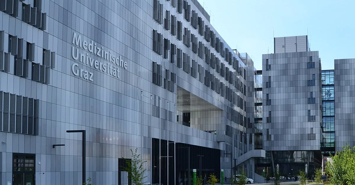 Bild: Neuer Campus der Medizinischen Universität Graz, an der auch der Public-Health-Experte Martin Sprenger tätig ist. / Bild: Piftak / CC BY-SA (Bild zugeschnitten)