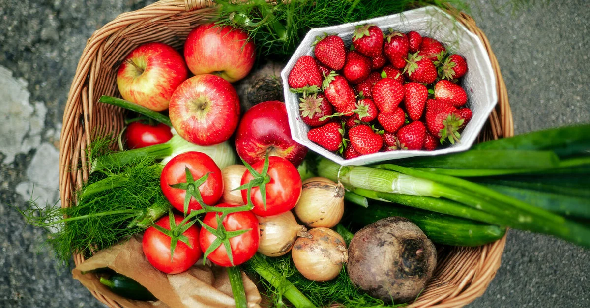 Bild: Heimisches Obst und Gemüse / Fotocredit: Mitja Kobal (Greenpeace) [Bild zugeschnitten]
