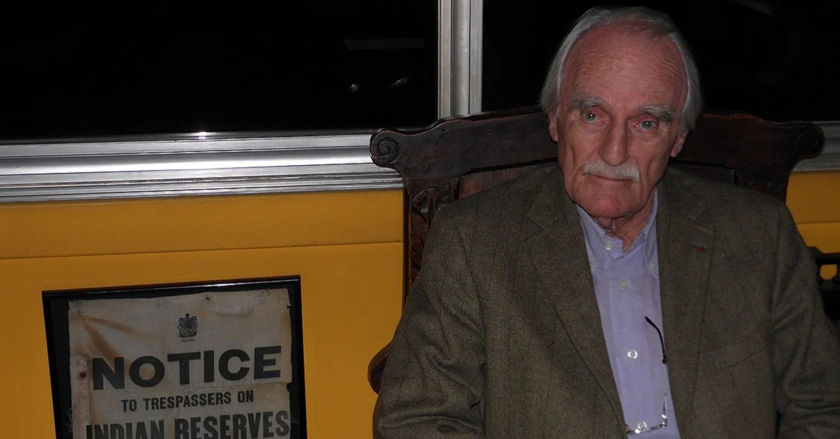 Der Schriftsteller Jean Raspail starb im Alter von 94 Jahren. Bild: Fabrice Bluszez / CC BY-SA [Bild zugeschnitten]
