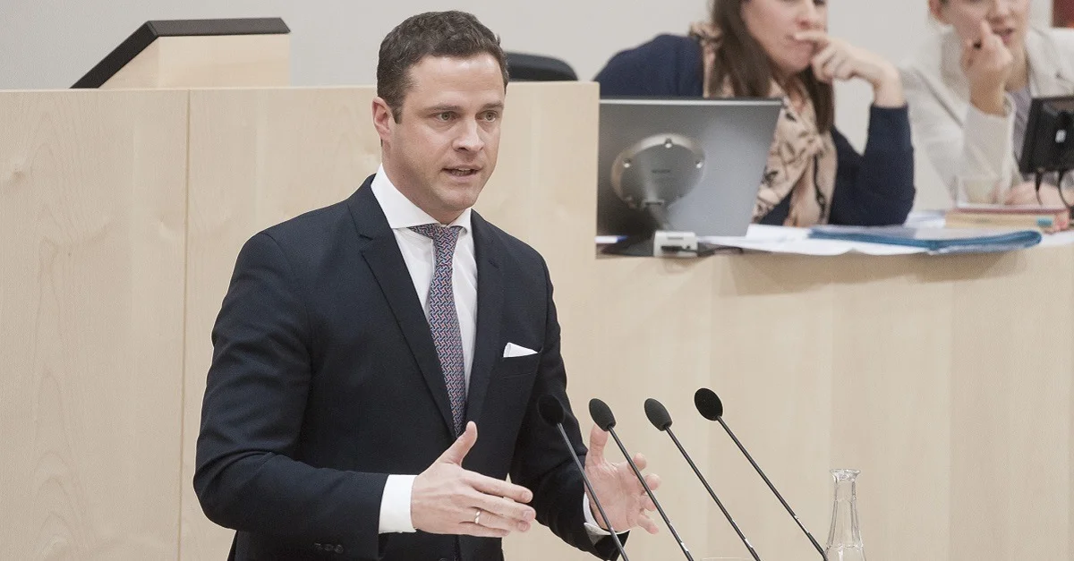 Bis zum Auftauchen des Ibiza-Videos war Johann Gudenus Abgeordneter der FPÖ. Bild: © Parlamentsdirektion / Thomas Jantzen