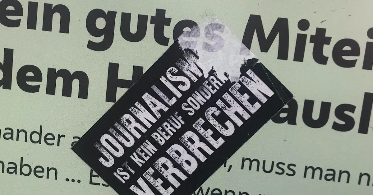 Frisch geklebt: AJAB