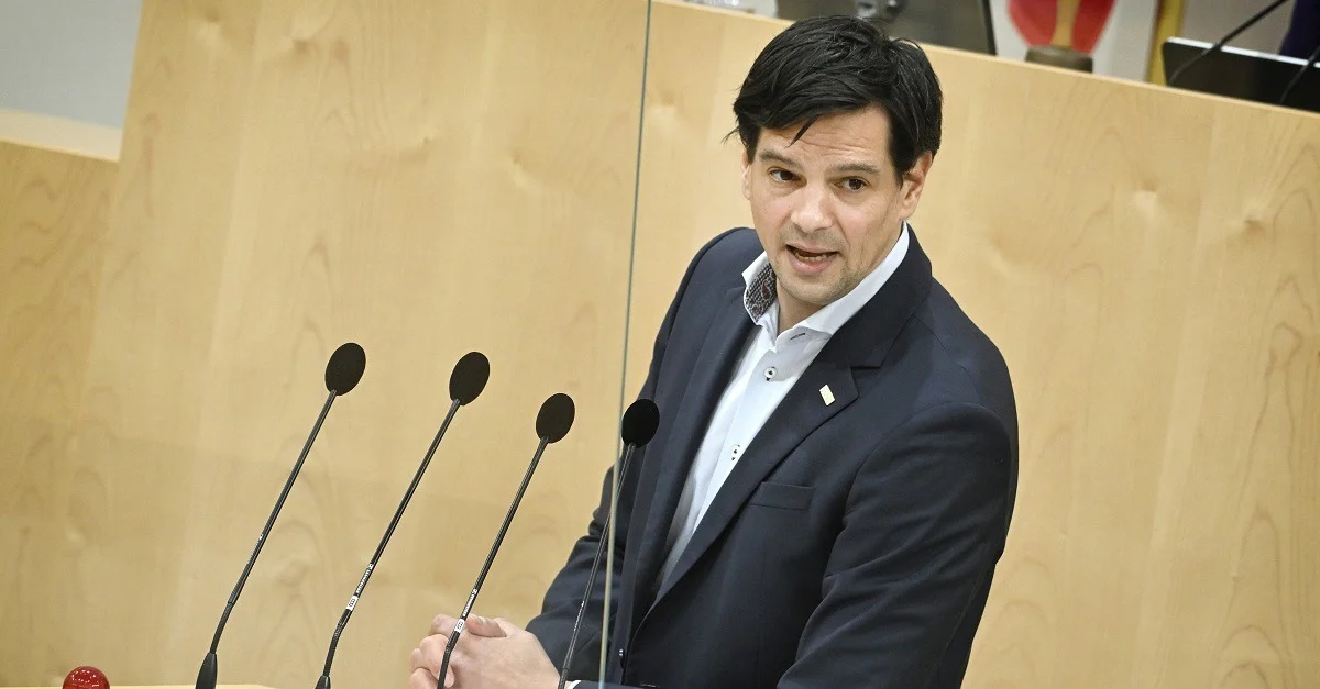 Nationalratsabgeordneter Hannes Amesbauer (FPÖ). © Parlamentsdirektion / Johannes Zinner