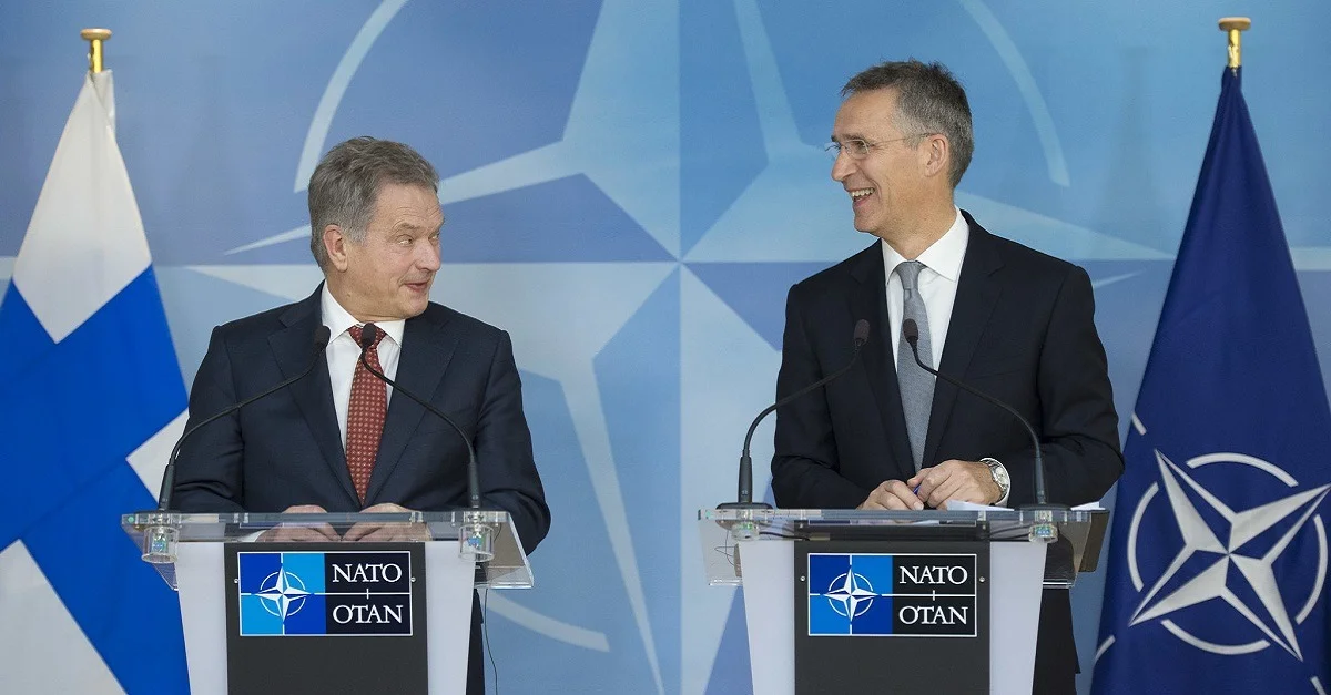 Finnlands Präsident Sauli Niinsto bei einem Treffen mit NATO- Generalsekretär Jens Stoltenberg im Jahr 2016. Bild: NATO via flickr CC BY-NC-ND 2.0