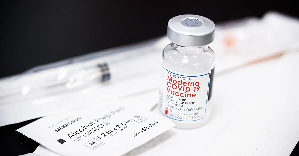 Symbolbild: Moderna-Impfstoff / Bild: Governor Tom Wolf, CC BY 2.0, via Wikimedia Commons (Bild zugeschnitten)