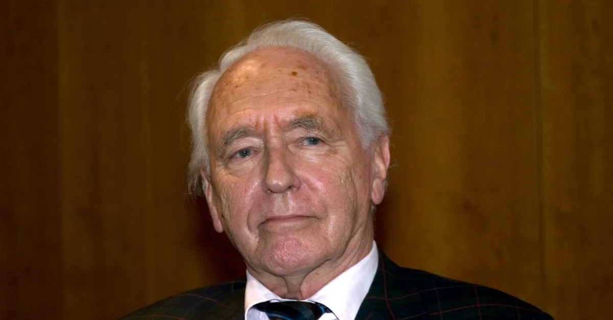 Wolf Schneider (* 7. Mai 1925 in Erfurt) ist ein deutscher Journalist, Sachbuchautor und Sprachkritiker. Bild: Sven Teschke, CC BY-SA 3.0, via Wikimedia Commons