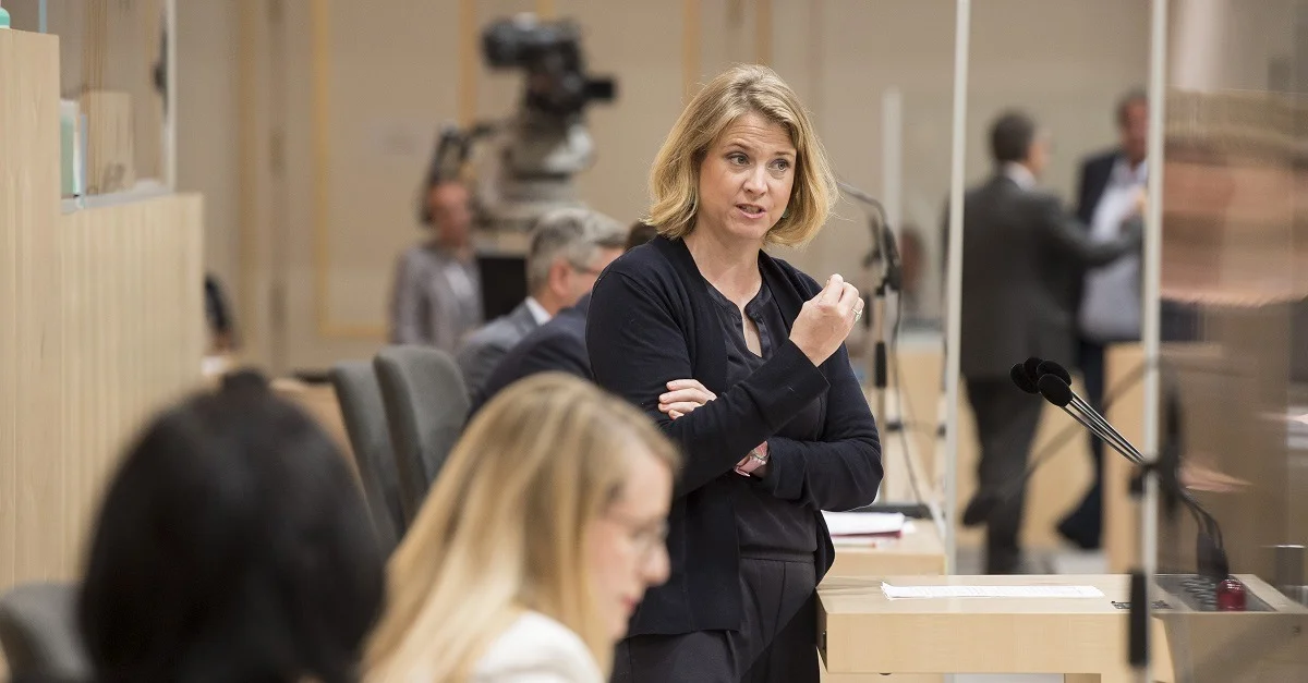 NEOS-Chefin Beate Meinl-Reisinger im Nationalrat. © Parlamentsdirektion / Thomas Jantzen
