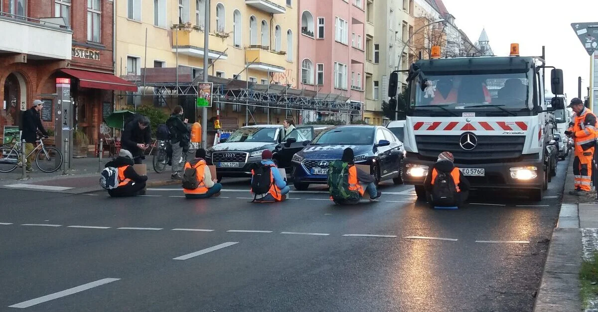 Bild: Blockade in Berlin / Bild: © Lukas Wasser