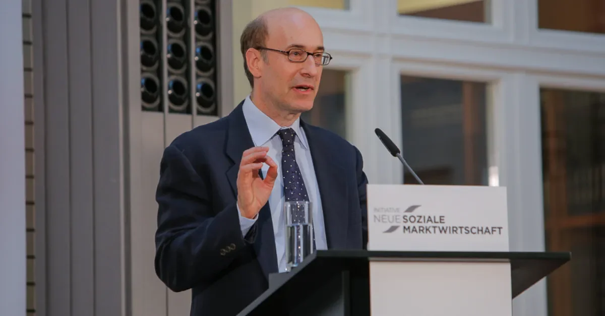 Kenneth Rogoff