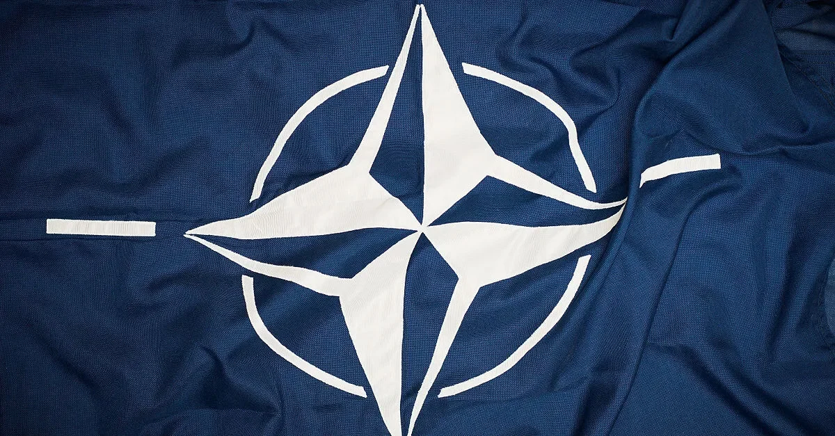 NATO-Flagge