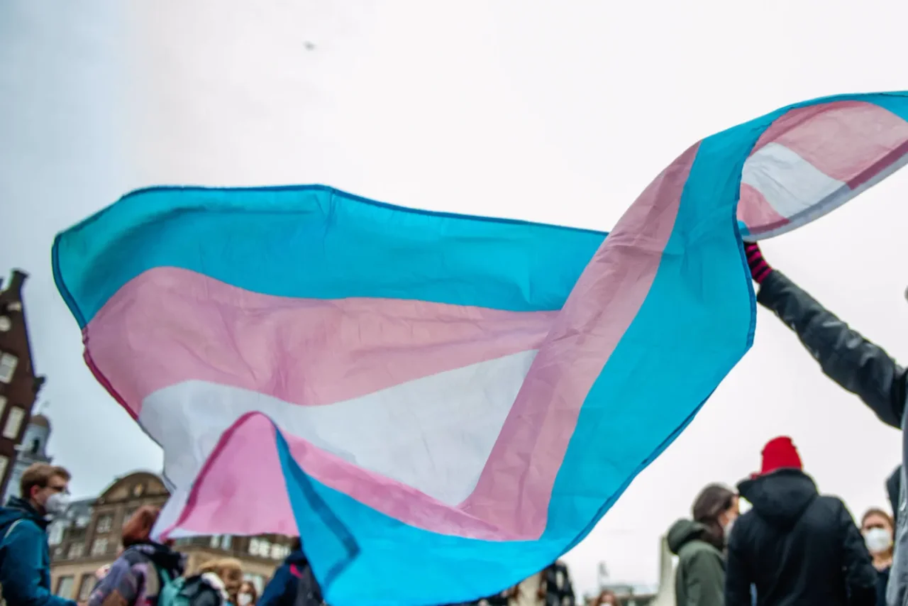 In den Niederlanden ist eine Transfrau neue Miss Nederland 2023