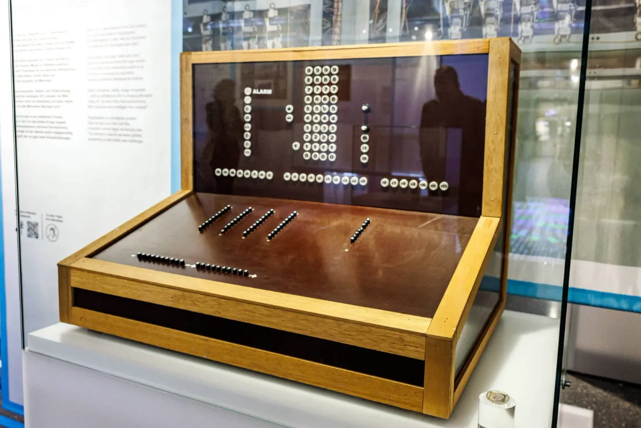 Der erste Computer der Welt wurde vom Deutschen Konrad Zuse erfunden