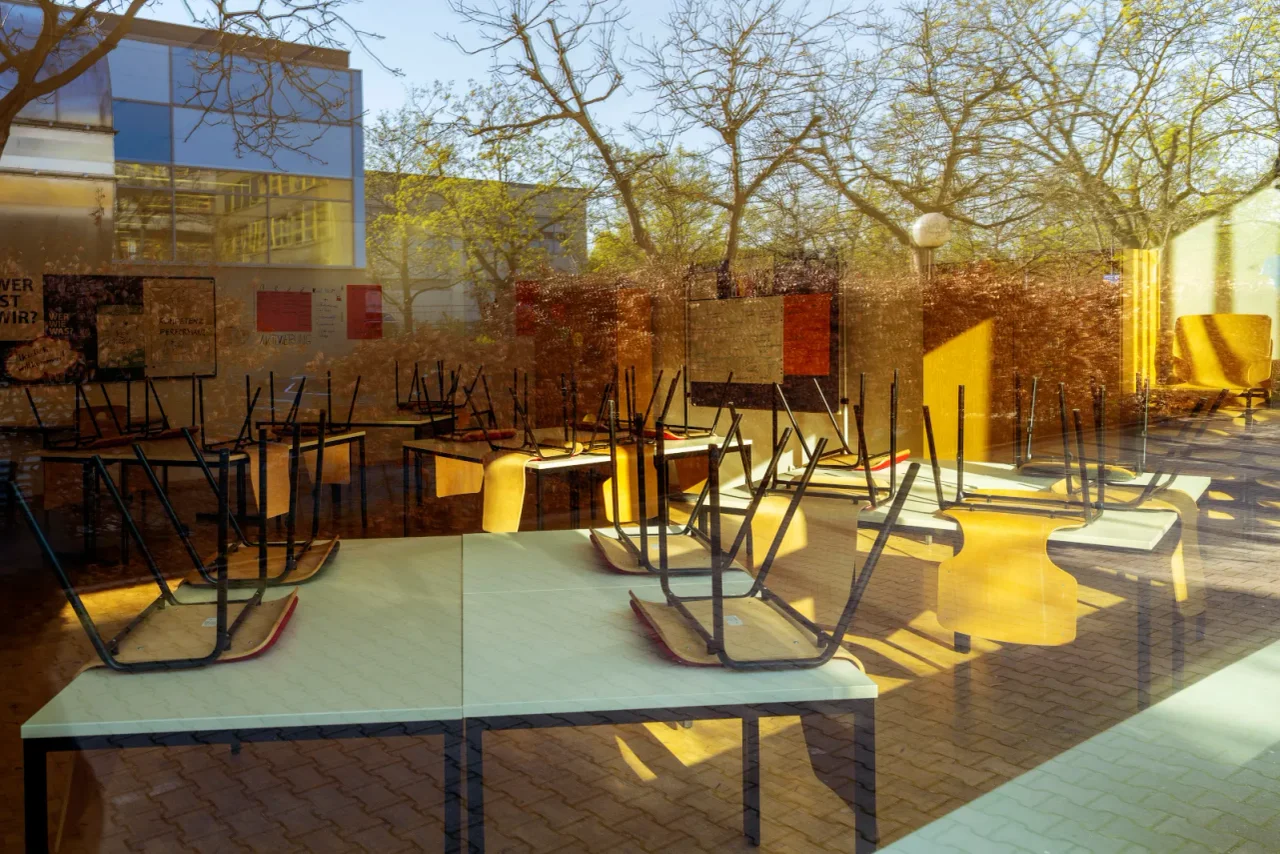 Der betroffene Lehrer wechselt nun die Schule