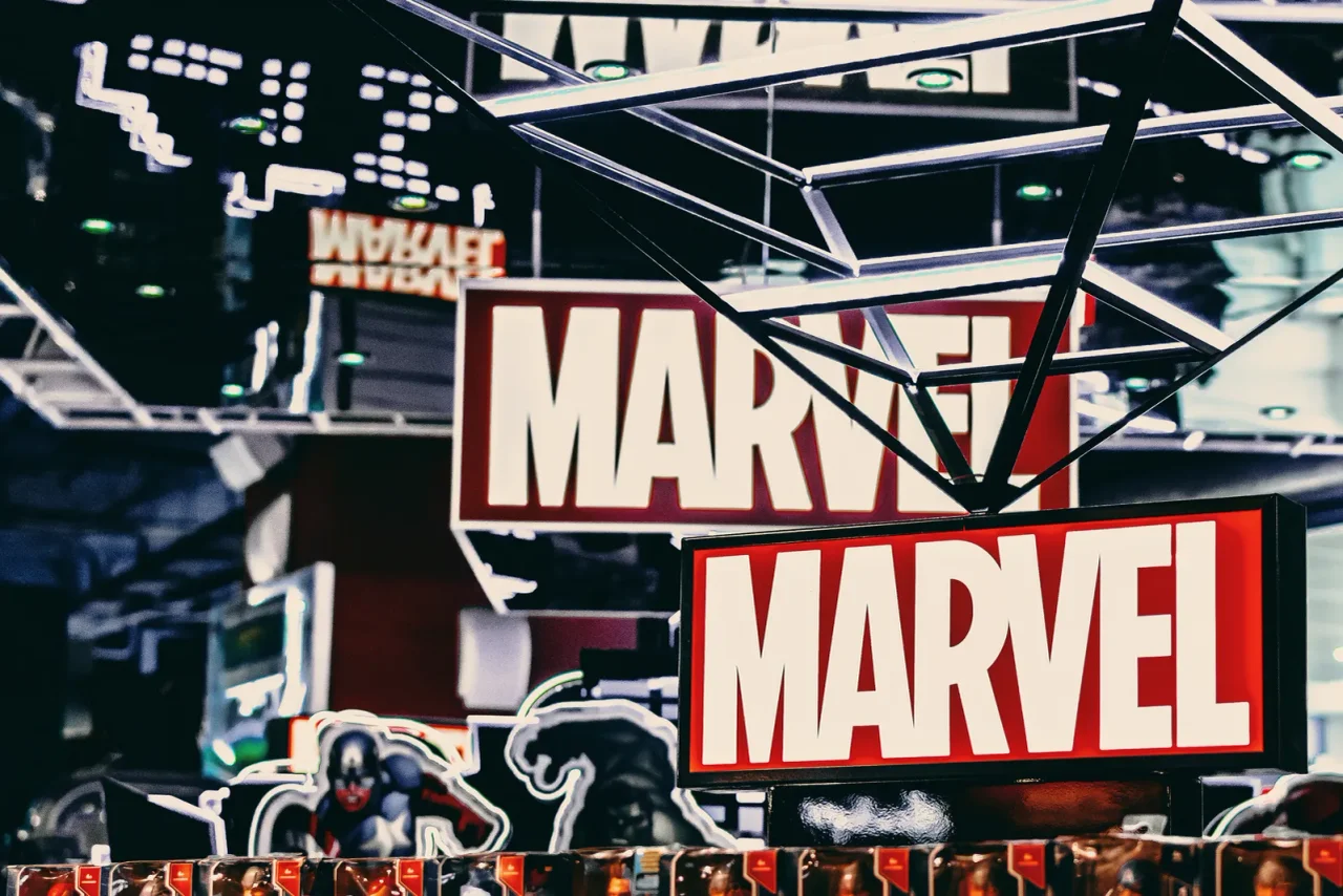 Die Pride-Comics von DC und Marvel floppen