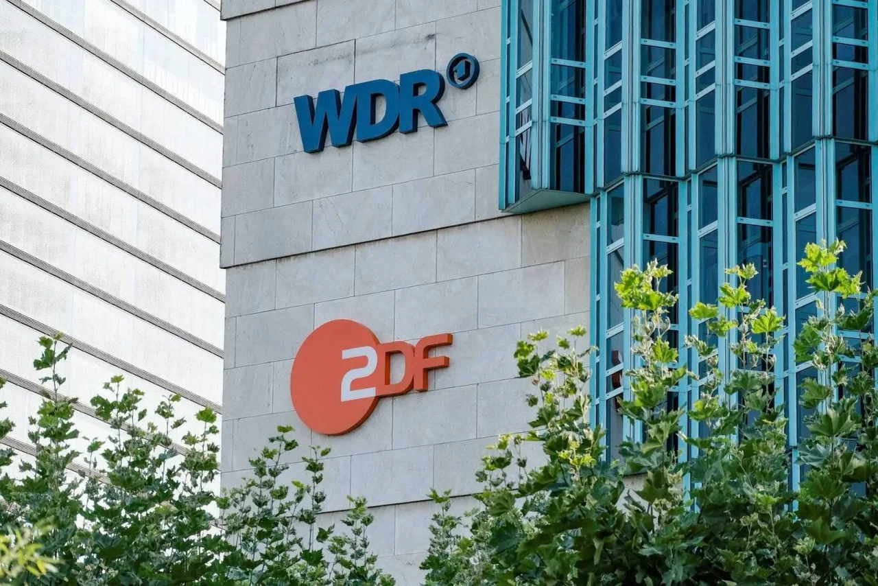 Eine Antifa-Vergangenheit ist beim öffentlich-rechtlichen Rundfunk in Deutschland längst salonfähig.