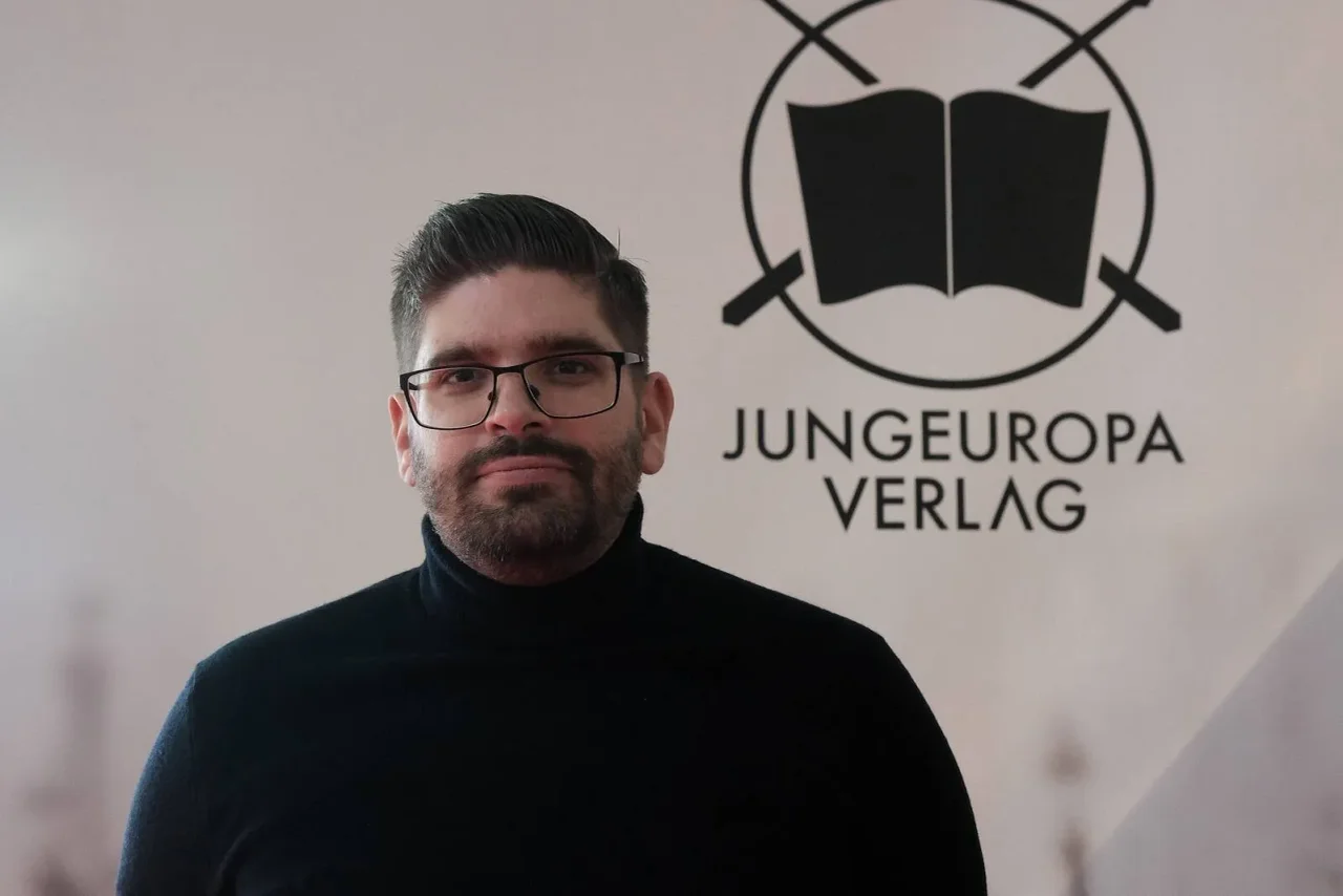Verlagsleiter Philip Stein bei der Frankfurter Buchmesse 2021.