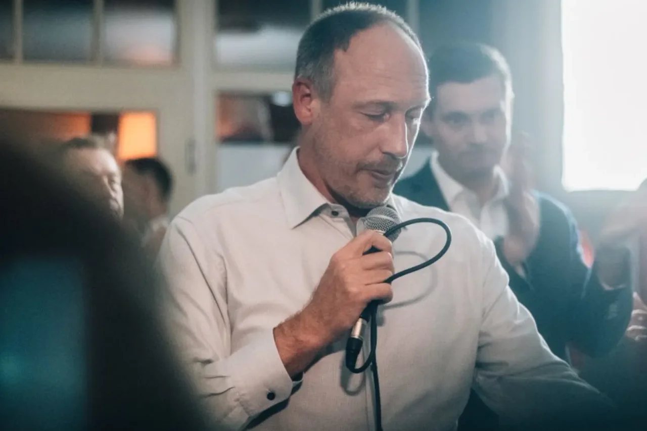 Ringo Mühlmann bei der Eröffnung seines Wahlkreisbüros