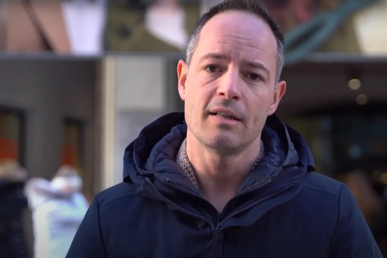 Markus Lassenberger verteidigte nach Kritik das Plakatsujet der FPÖ.