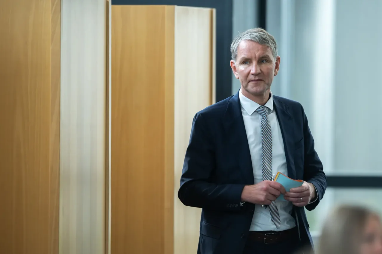 Insbesondere in Thüringen und Sachsen ist die AfD derzeit in den Umfragen sehr erfolgreich.