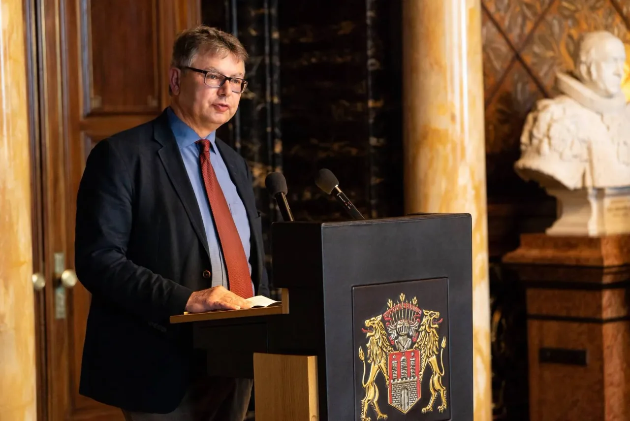 Jürgen Zimmerer lehrt an der Universität Hamburg.