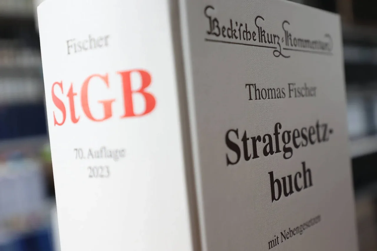 Juristen sind zu dem Schluss gekommen, dass die Parole Volksverhetzung sein kann, aber es kommt immer auf den Kontext an.