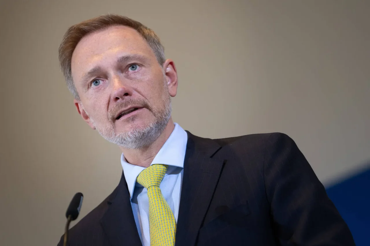 Nach Angaben des Finanzministeriums wusste Lindner von dem Vorschlag zu den Anzeigen.