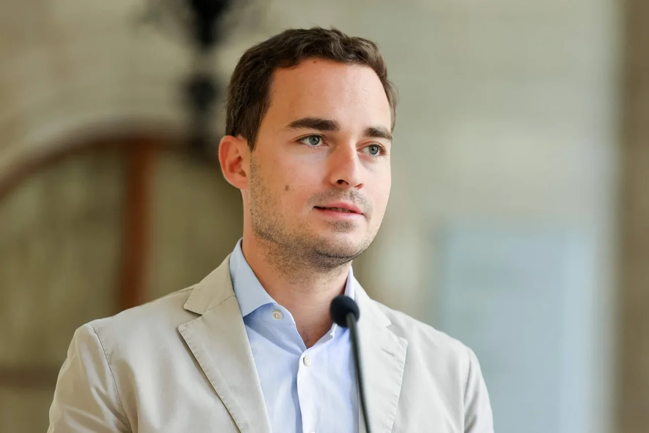 Krauss fordert einen sofortigen Stopp des Familiennachzugs, um die Situation nicht weiter zu verschärfen.