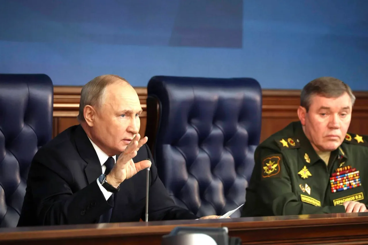 Der russische Präsident Wladimir Putin gemeinsam mit dem Armeegenera Waleri Gerassimow bei einem Treffen in Moskau.