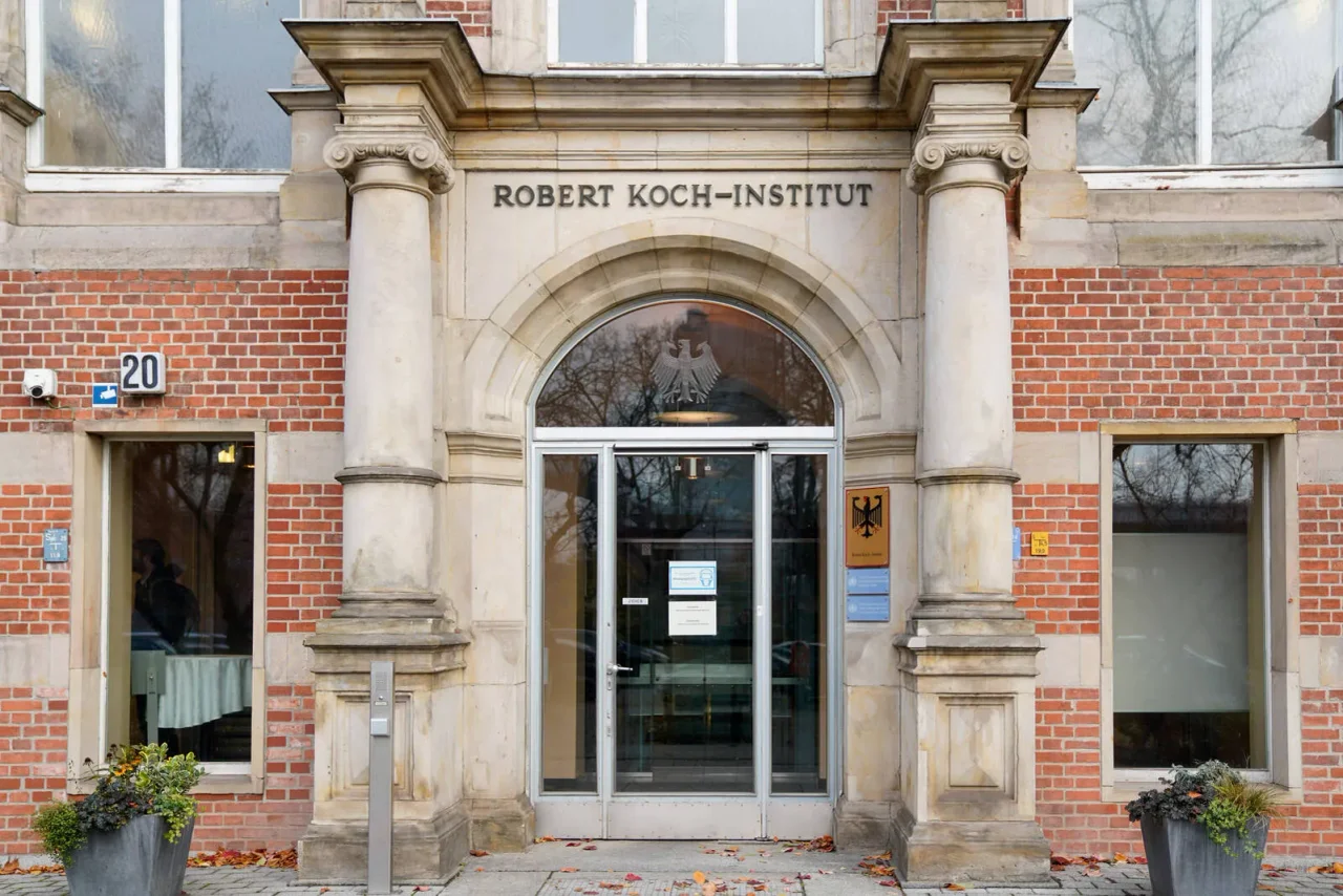 Das RKI missbilligt nach wie vor die Veröffentlichung der ungeschwärzten Protokolle.