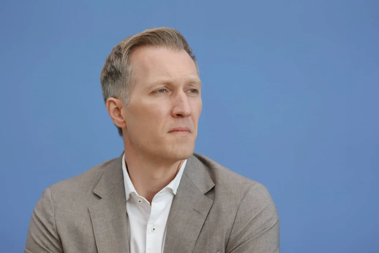 Der deutsche Arbeitsmarkt sei stark auf die deutsche Sprache fokussiert, erklärt Terzenbach.