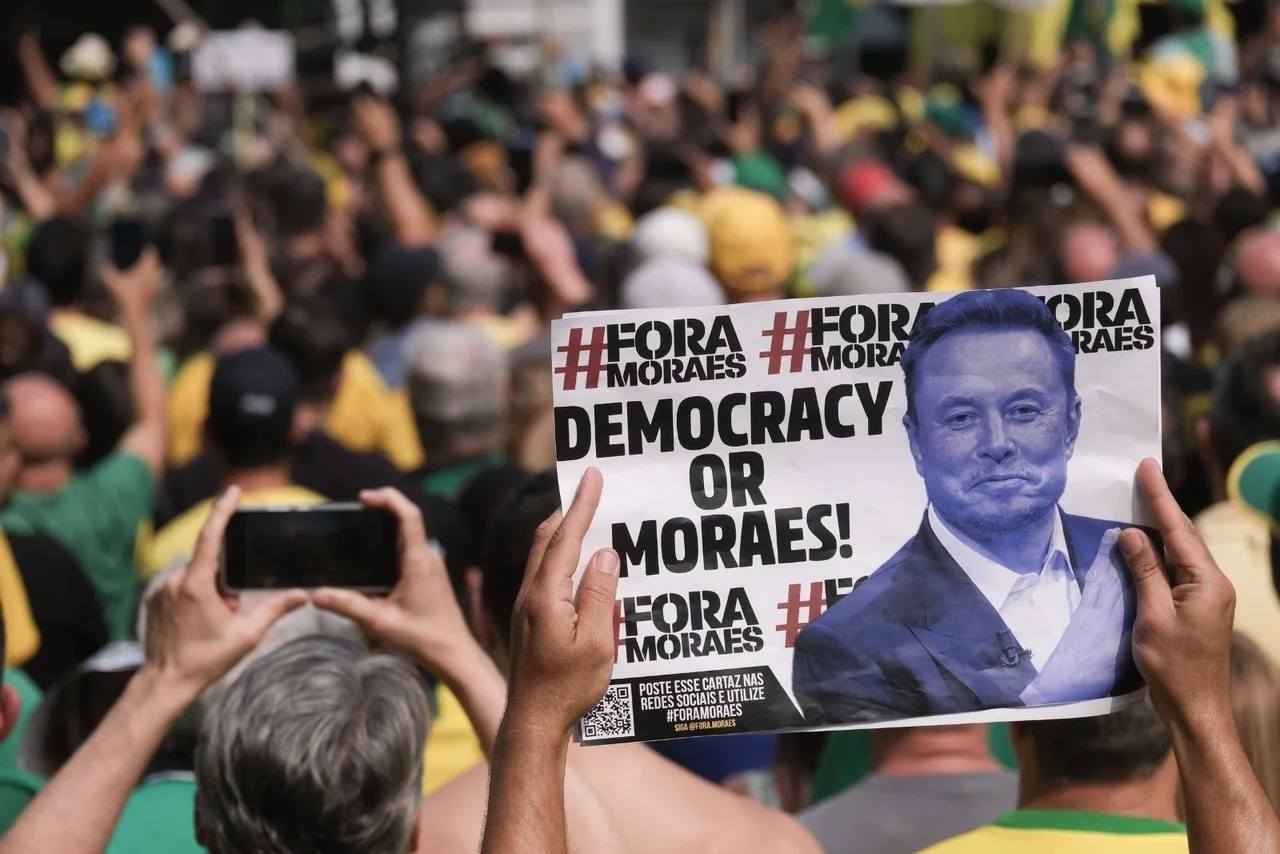 Demonstranten in Brasilien fordern die Absetzung von Richter Moraes.