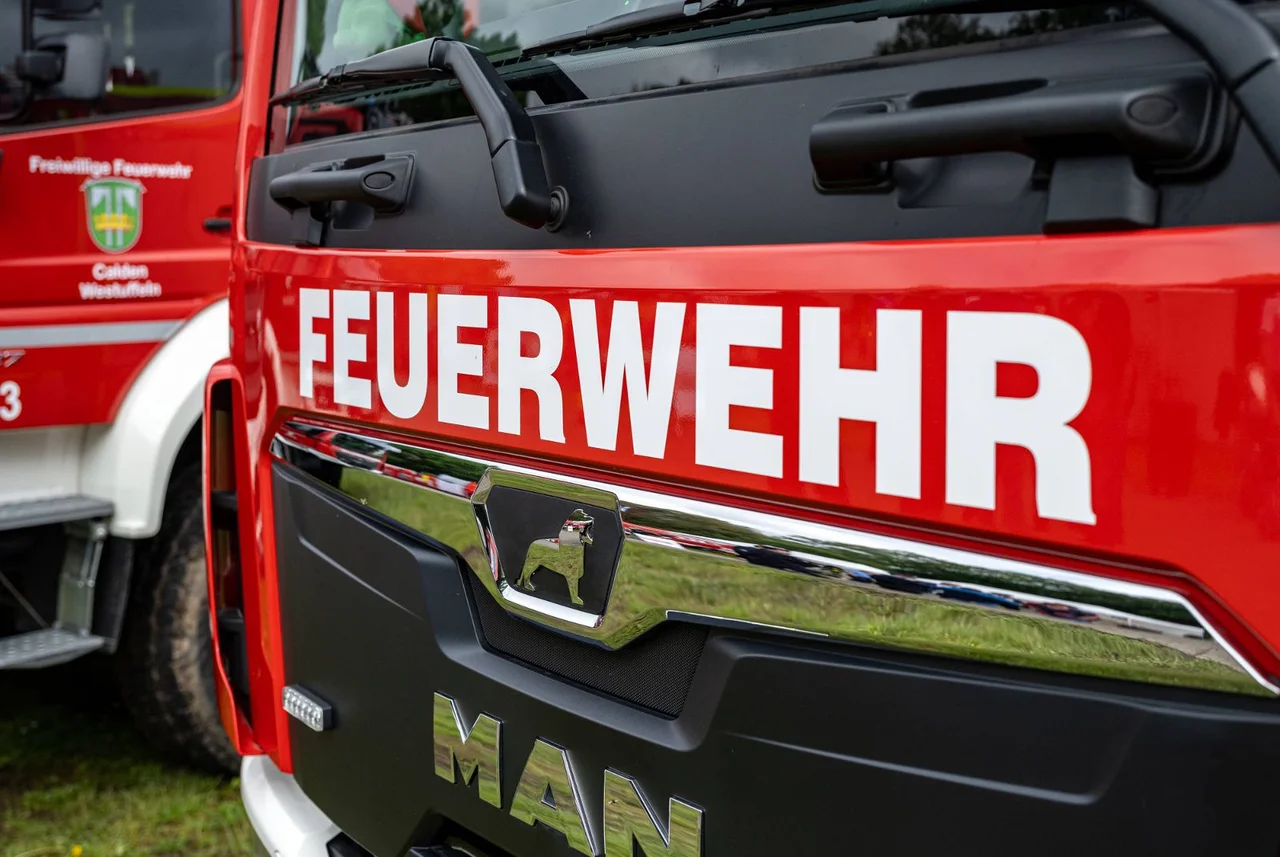 Asch darf weiterhin als Feuerwehrmann tätig sein.