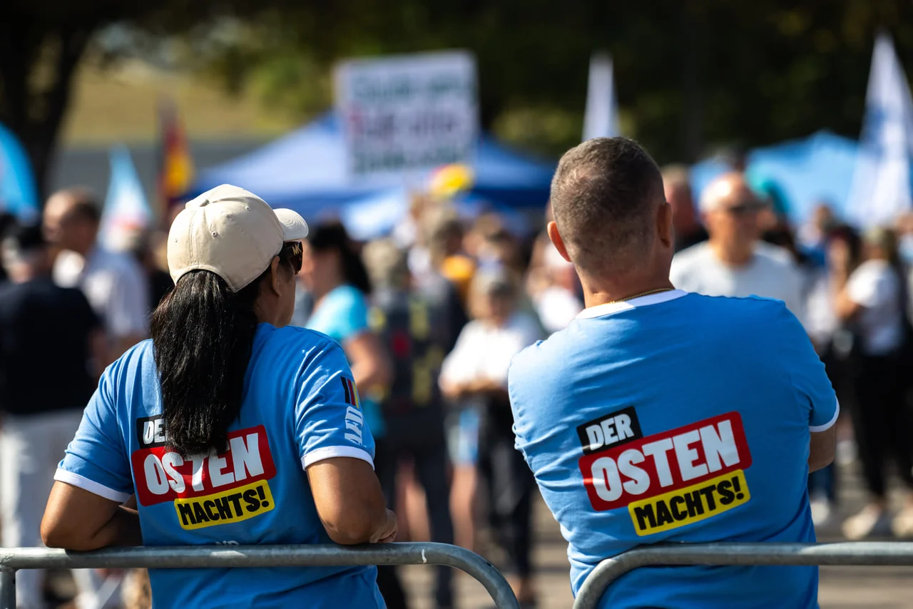 Sowohl in Thüringen als auch in Sachsen konnte sich die AfD über teils deutliche Zugewinne freuen.