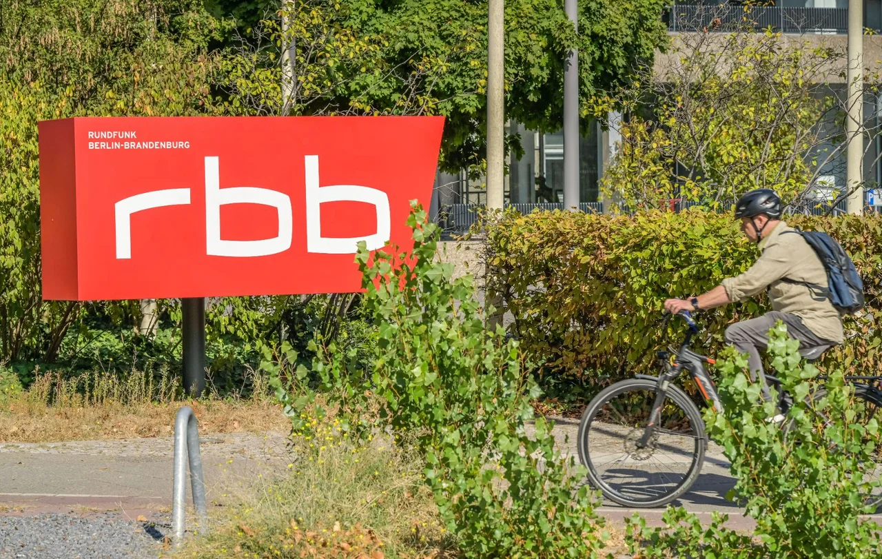 Beim rbb verdienen auch Sekretärinnen ganz gut.