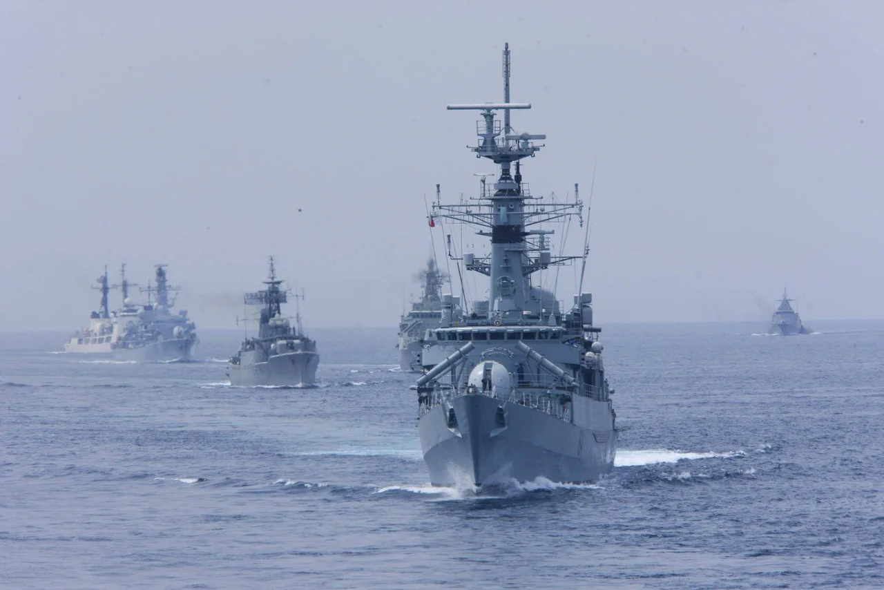 Schiffe verschiedener Nationen bei einer internationalen Militärübung. (Symbolbild)