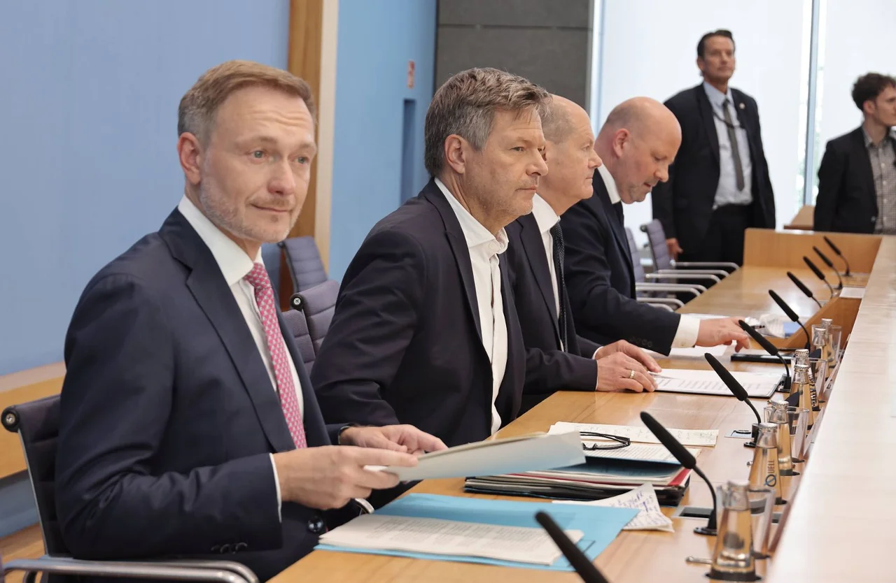 Hohe Ausgaben verzeichneten etwa das Gesundheitsministerium und das Finanzministerium.