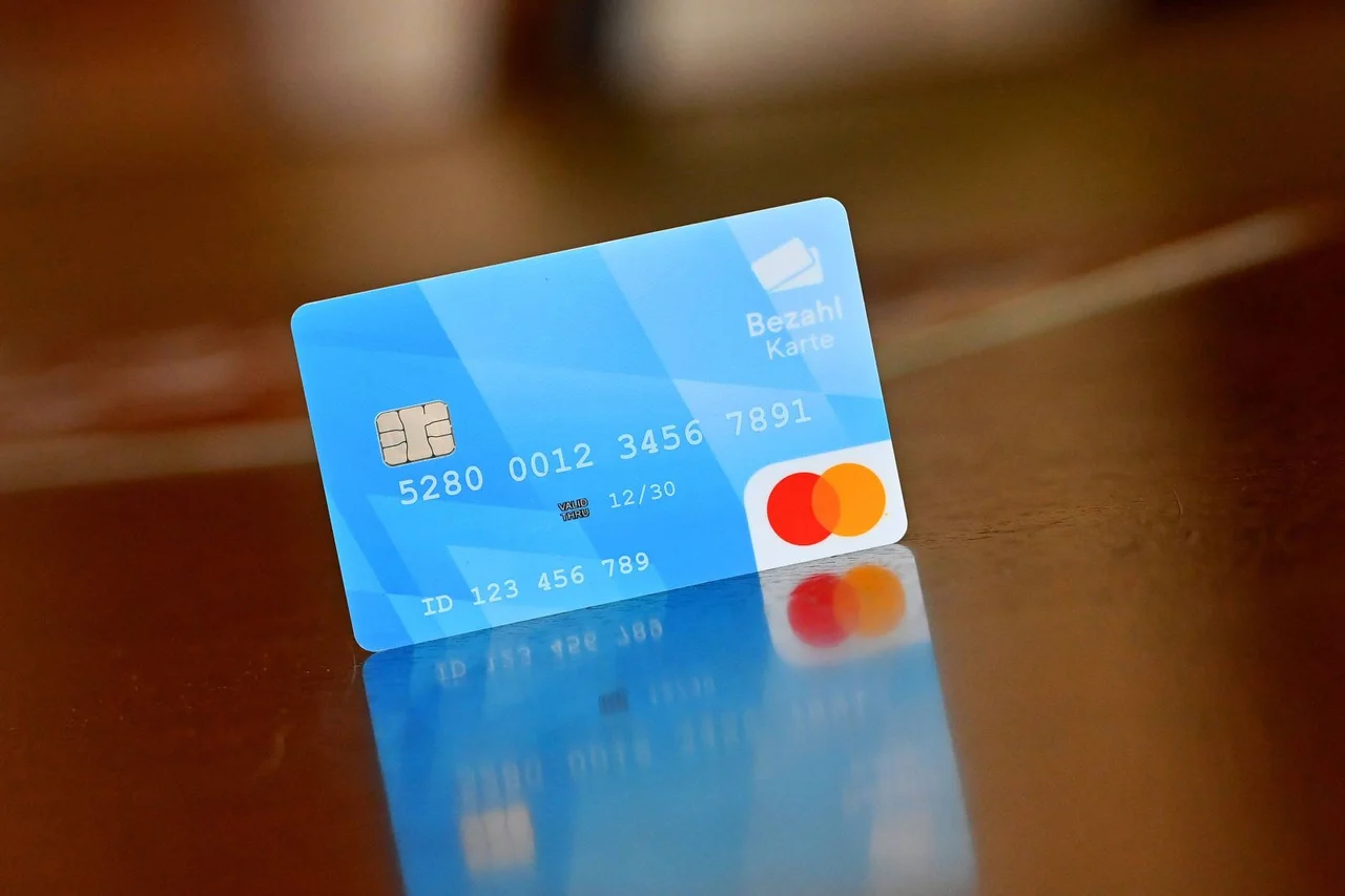 Eigentlich sollten Asylbewerber in Bayern nur noch 50 Euro Bargeld im Monat erhalten. 