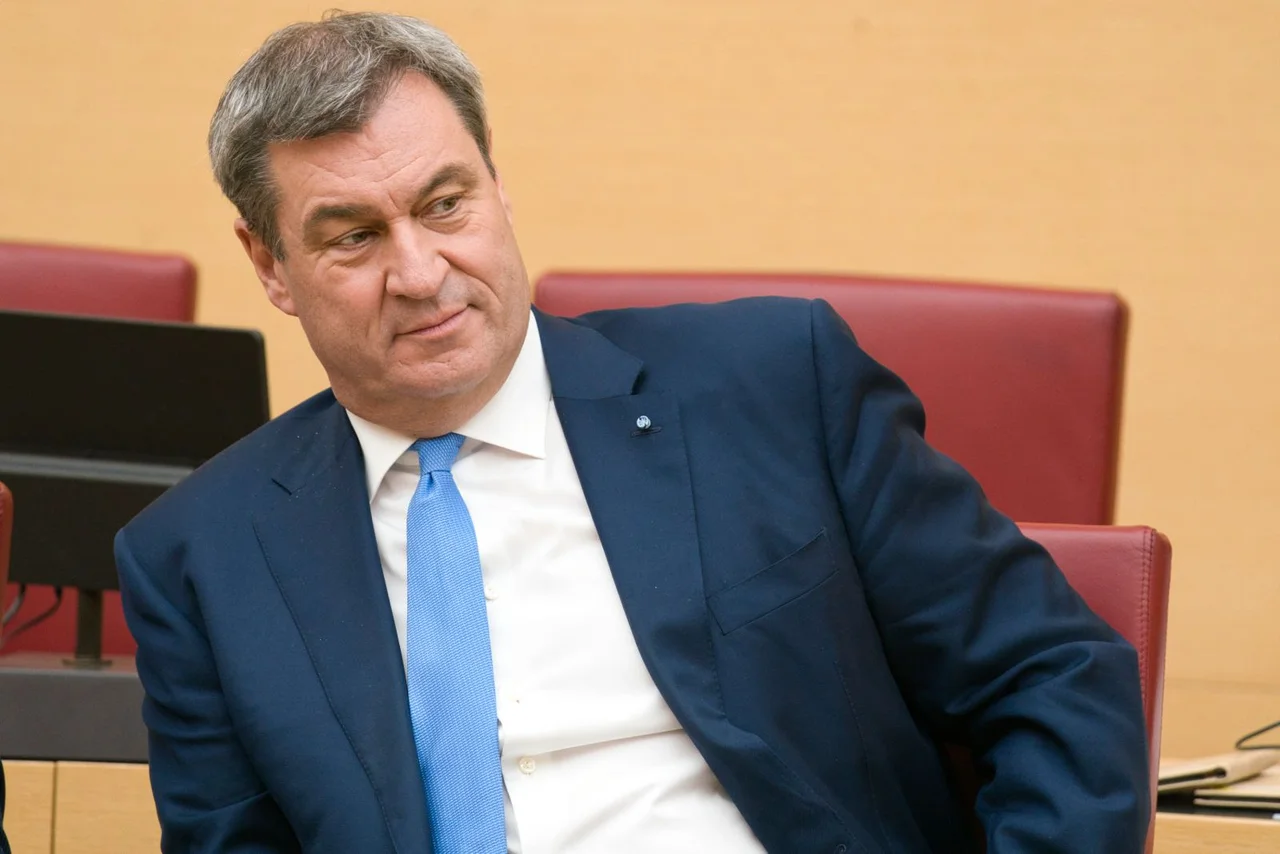 Mit diesem Ergebnis liegt die CSU seit über einem Jahr konstant über 40 Prozent.